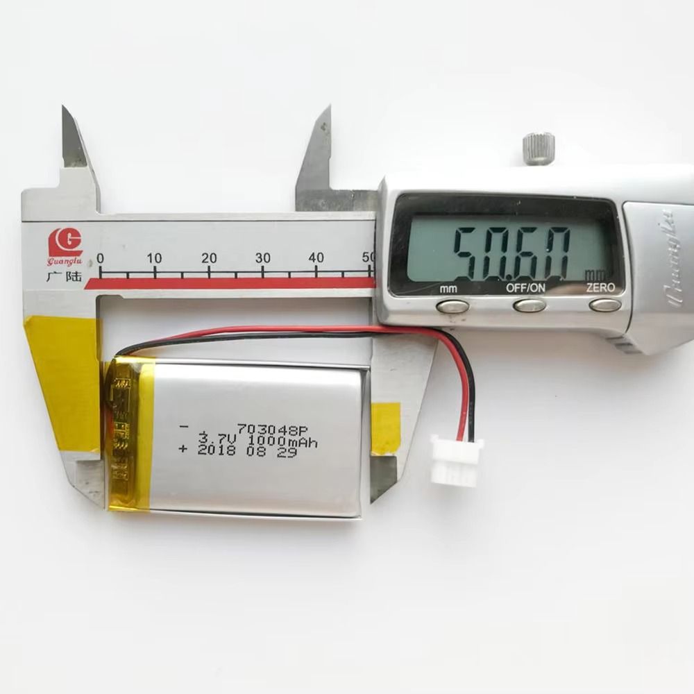 Wholesale 703048 Rechargeable 3.7v 1000mah 1100mah Lithium Polymer Battery Pouch Li-Polymer Battery"